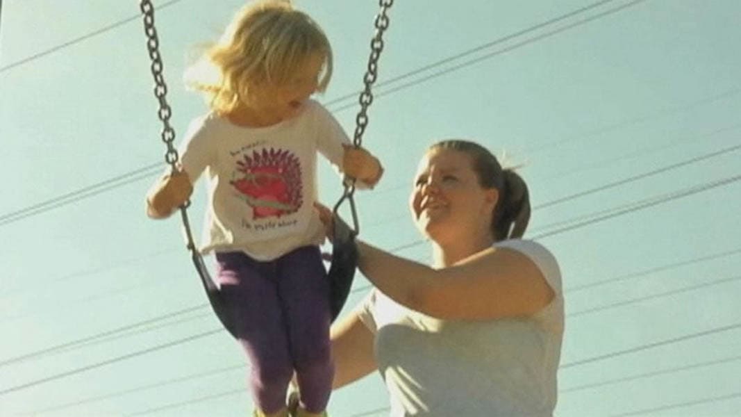 Leeza Pearson and her daughter