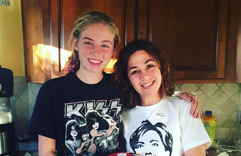 Dr. Catherine Pearlman and her daughter