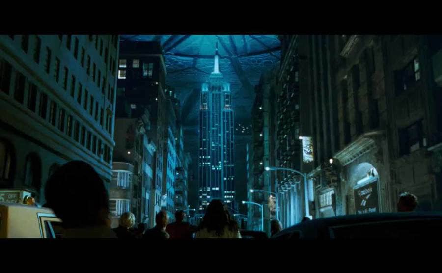 The scene from Independence Day where everyone is looking at the UFO over the Empire State Building in the middle of a road