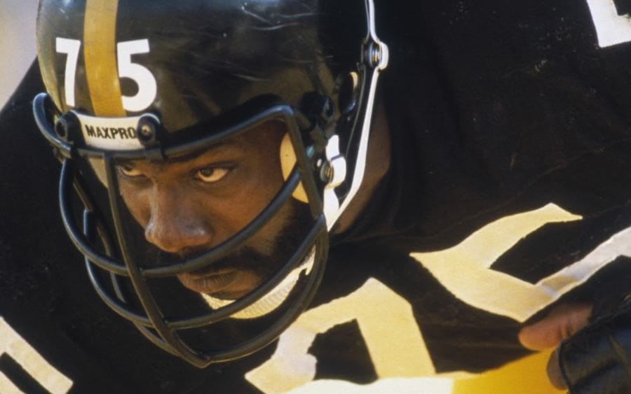 Pittsburgh Steelers defensive tackle 'Mean Joe' Greene
