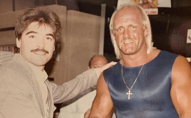 A young Vince Russo and Hulk Hogan meeting each other 