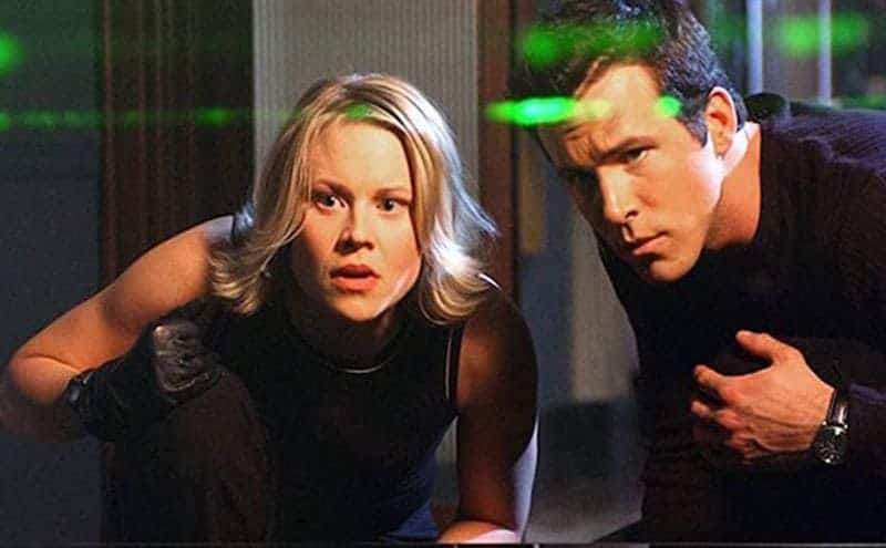 Kristin Booth and Ryan Reynolds in a still from the movie Foolproof.
