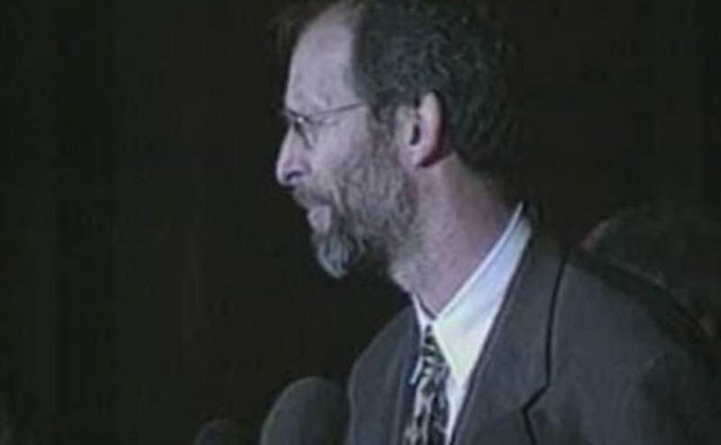 Betty Lou’s attorney talks to press.