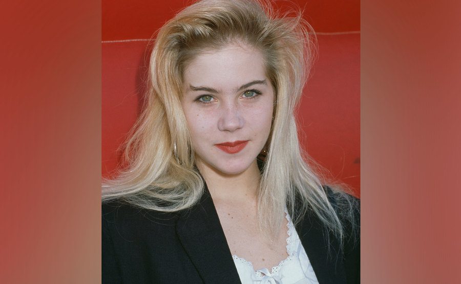 A picture of Christina Applegate.