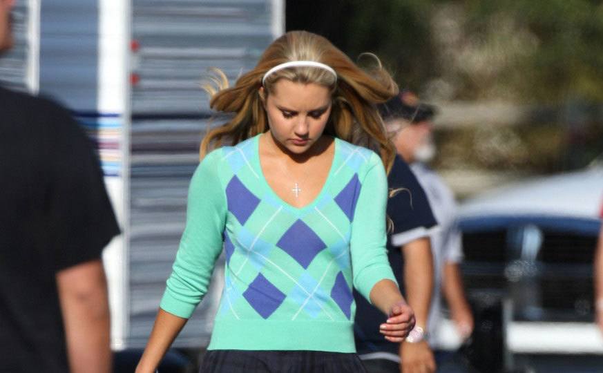 Amanda Bynes on the set of ‘Easy A.’