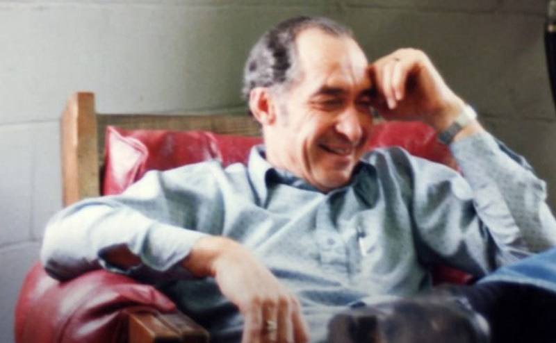 A picture of Harold at home.
