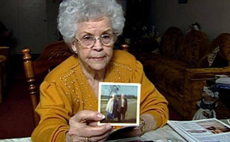 Betty talks about John as she goes through old pictures.