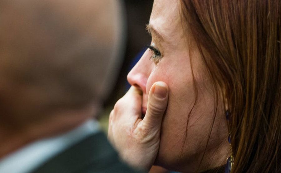 Travis’s sister cries during Jodi’s trial.