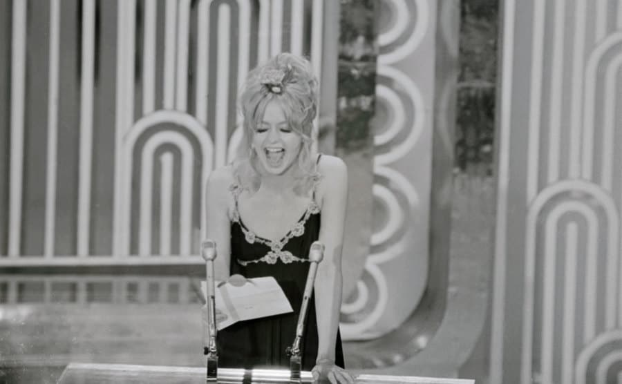 Goldie Hawn on stage at the Acadamy Awards.