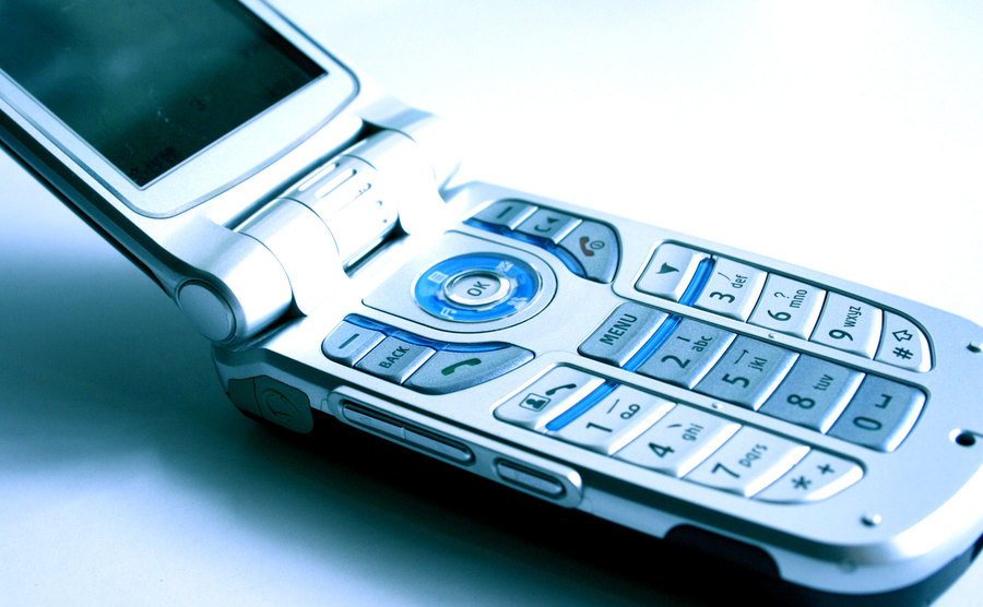A flip phone.