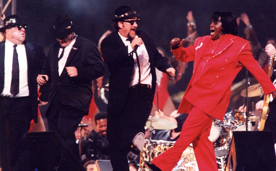 John Goodman, Dan Aykroyd, Jim Belushi, and James Brown perform during the Super Bowl.
