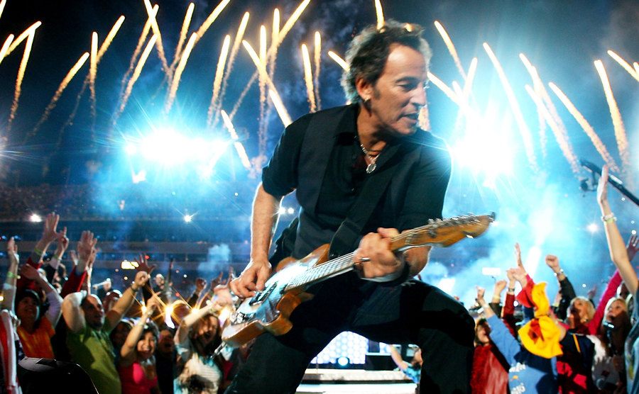Bruce Springsteen performs at the Bridgestone halftime show