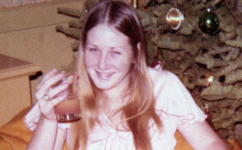 A dated picture of Colleen.