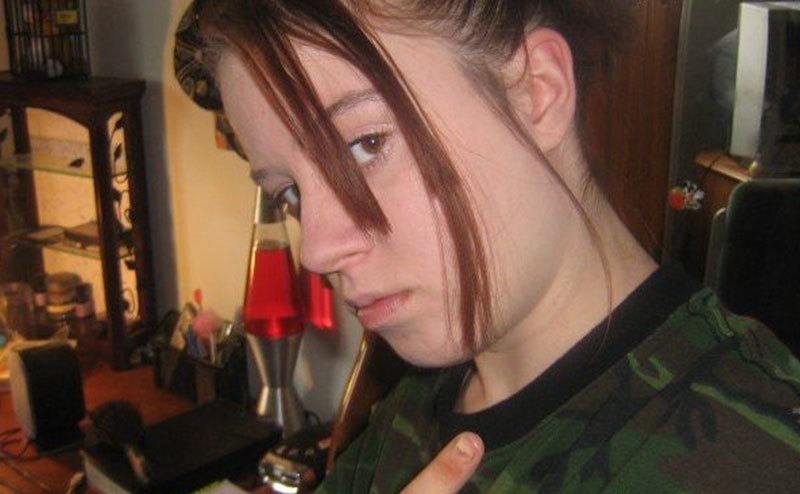 A dated picture of Kandis at home.