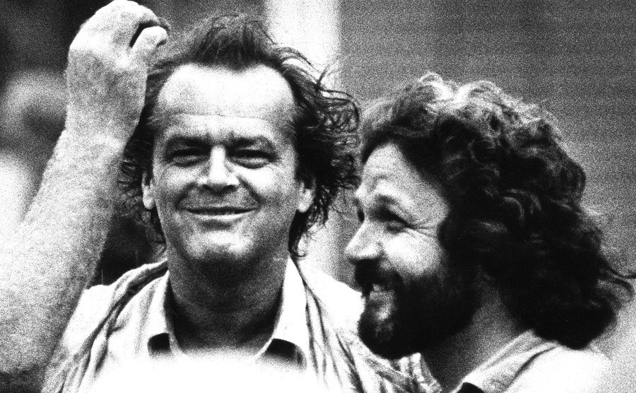 A picture of Jack Nicholson behind the scenes of Witches of Eastwick.