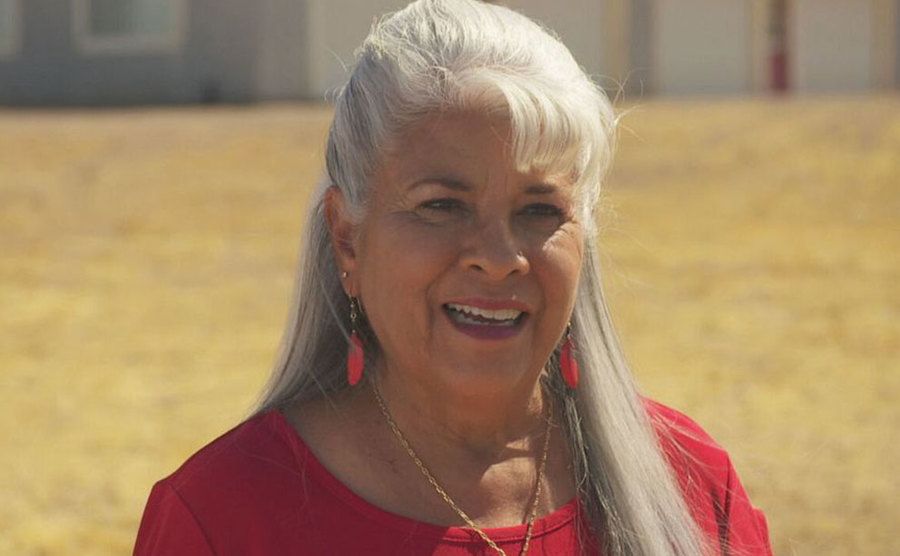 Former Hinkley resident Roberta Walker speaks during an interview.