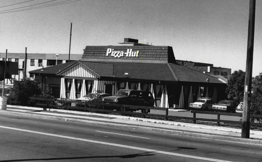 An exterior shot of Pizza Hut at the time.