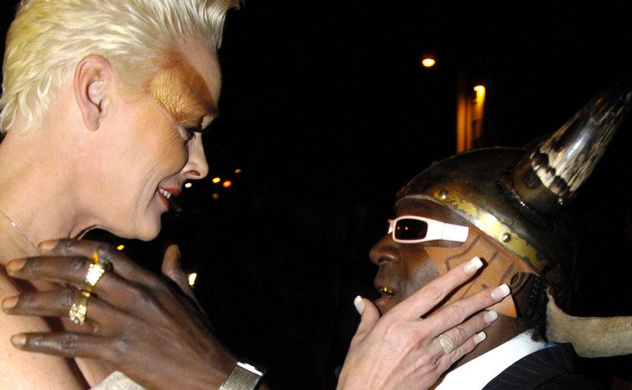 A photo of Nielsen and Flav during an event.