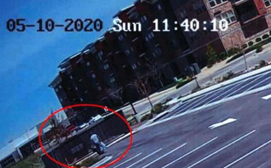 A surveillance tape of Barry’s car the day Suzanne is reported missing.