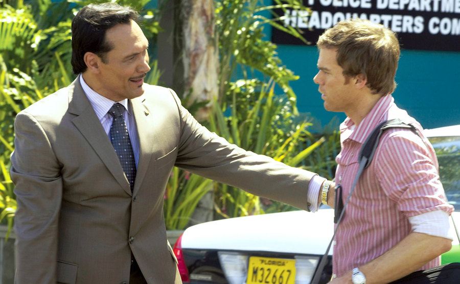 A still of Smits in a scene from Dexter.