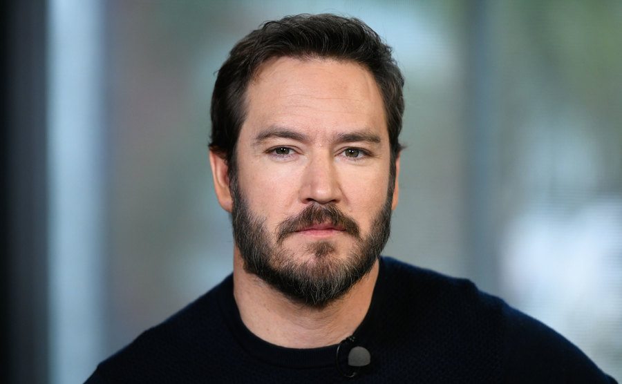 A portrait of Mark-Paul Gosselaar during an interview.