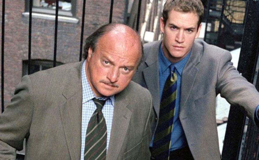 Franz and Gosselaar pose in a promotional shot for the series.