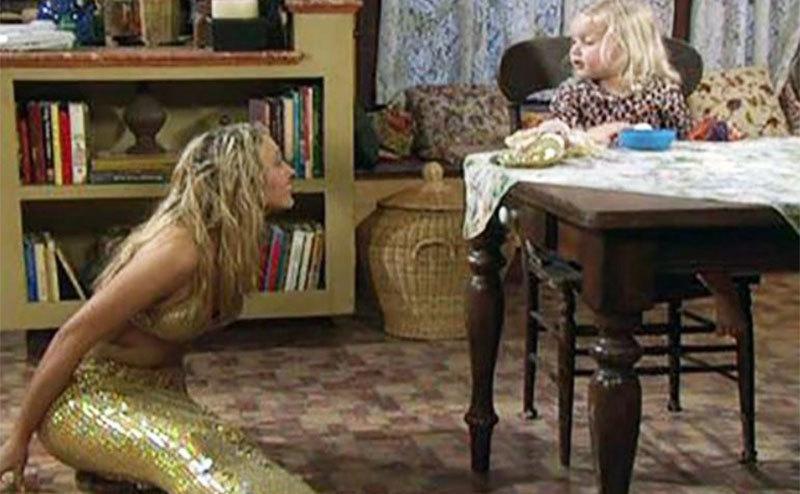 A still from the mermaid episode.