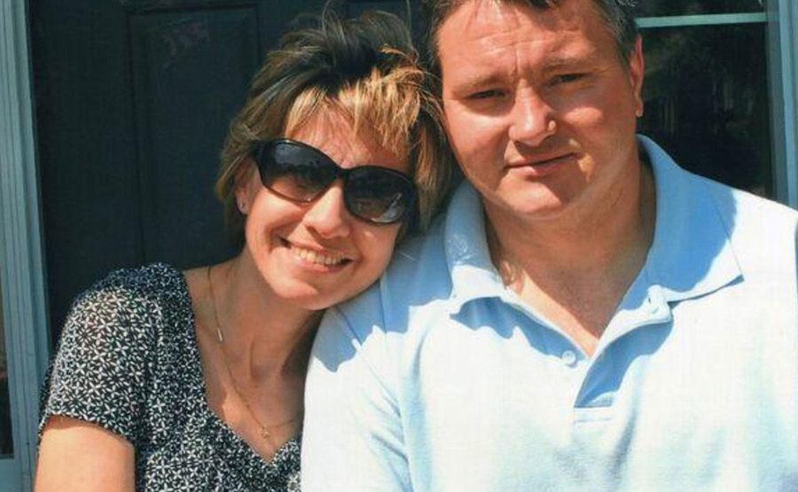 A picture of Barbara and Todd smiling at the camera.