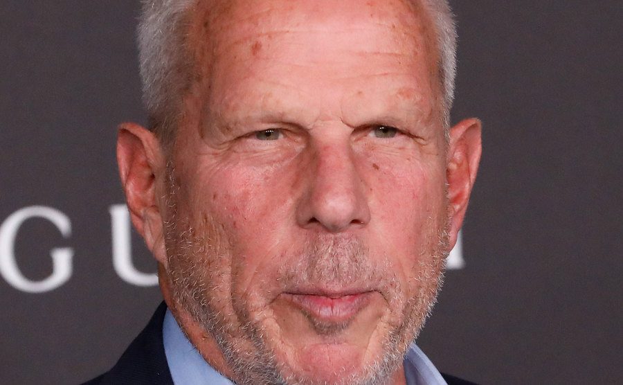 A headshot of Steve Tisch.