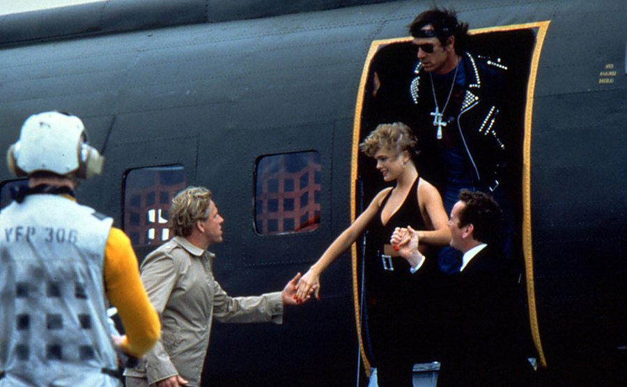 Eleniak is on the set of Under Siege.