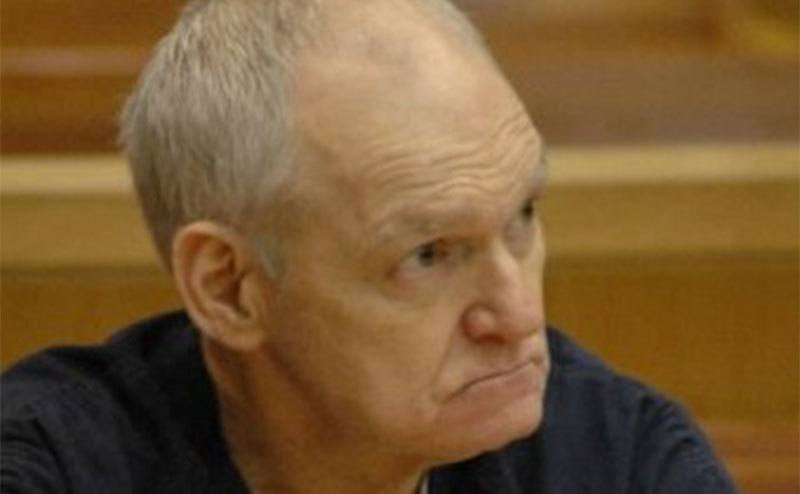 An image of Floyd in court.