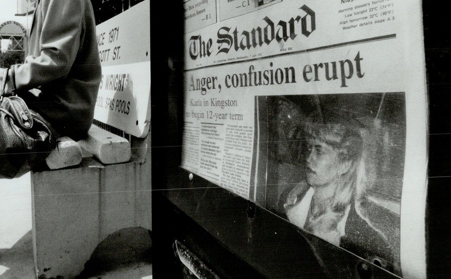 An image from a newspaper showing Karla arriving at court.