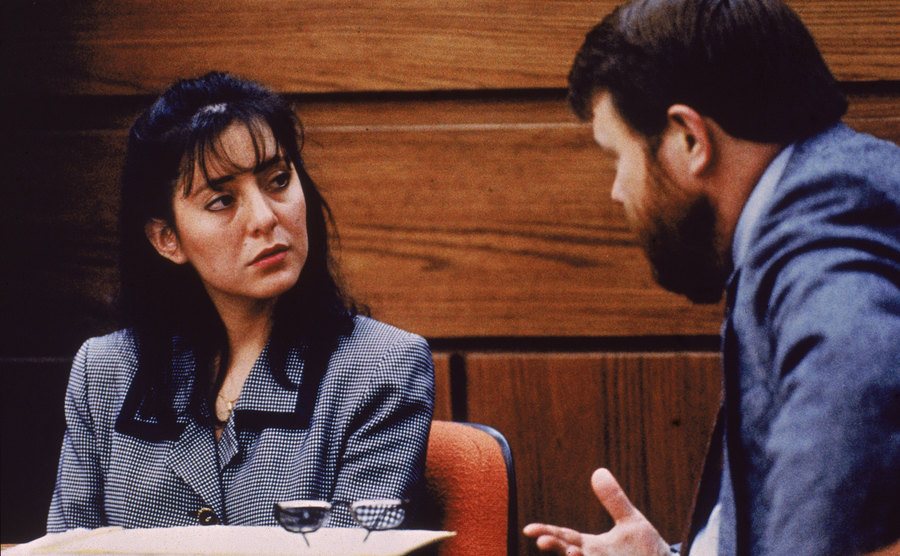 An image of Lorena on the stand during the trial.