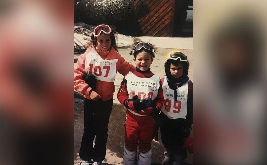 Molly and her brothers as little kids.