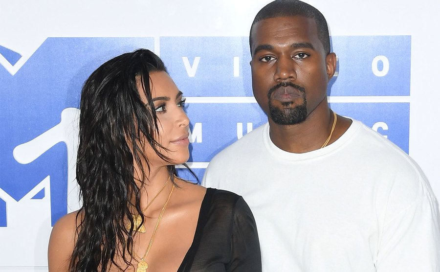 Kim Kardashian West and Kanye West arrive at the 2016 MTV Video Music Awards.