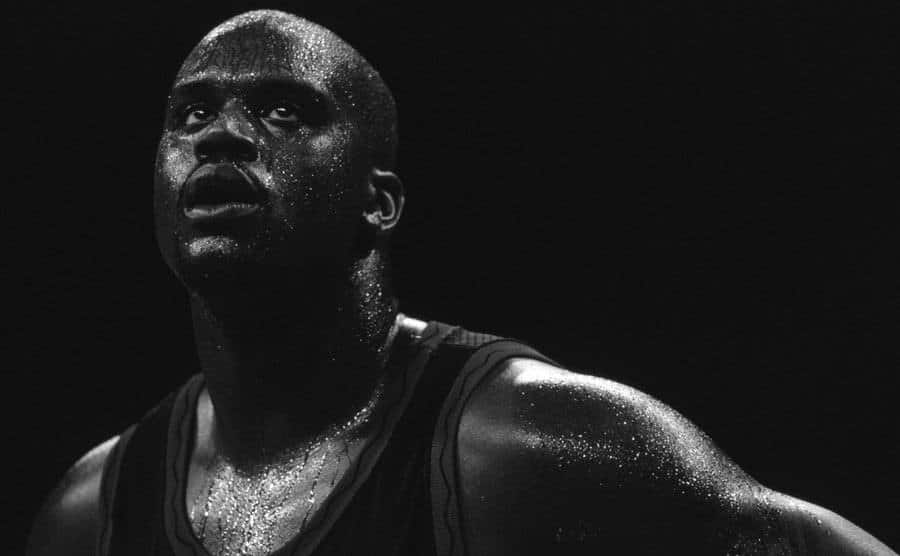 A portrait of O’Neal at the basketball court.