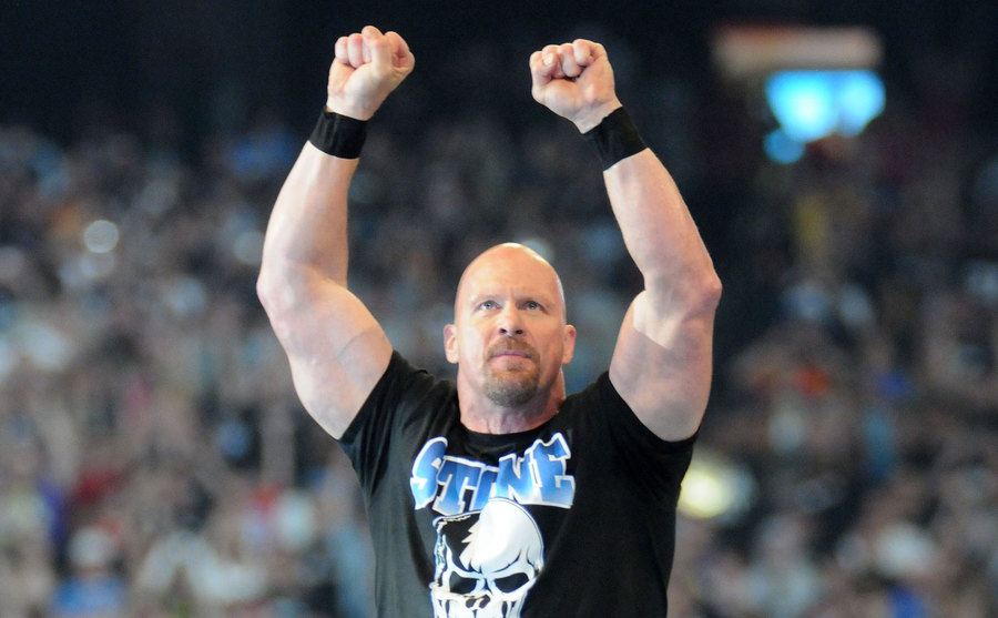 Steve poses at the Wrestling Mania event.