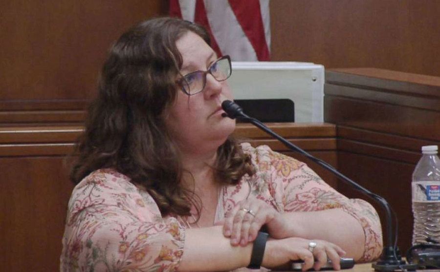 An image of Kim testifying in court.