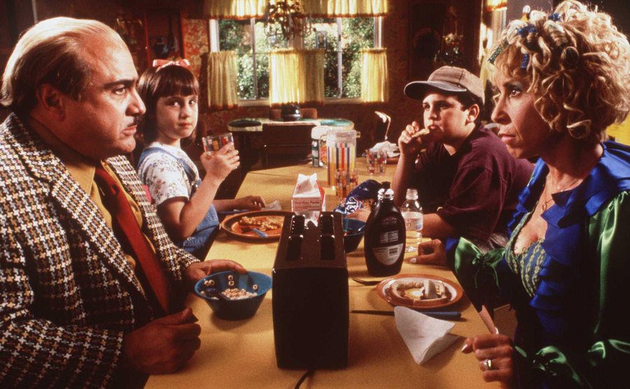 Danny DeVito, Mara Wilson, Brian Levinson, and Rhea Perlman star in the movie