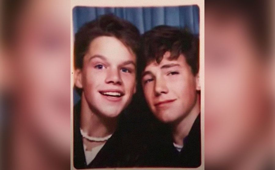 A photo of Matt Damon and Ben Affleck as teenagers.