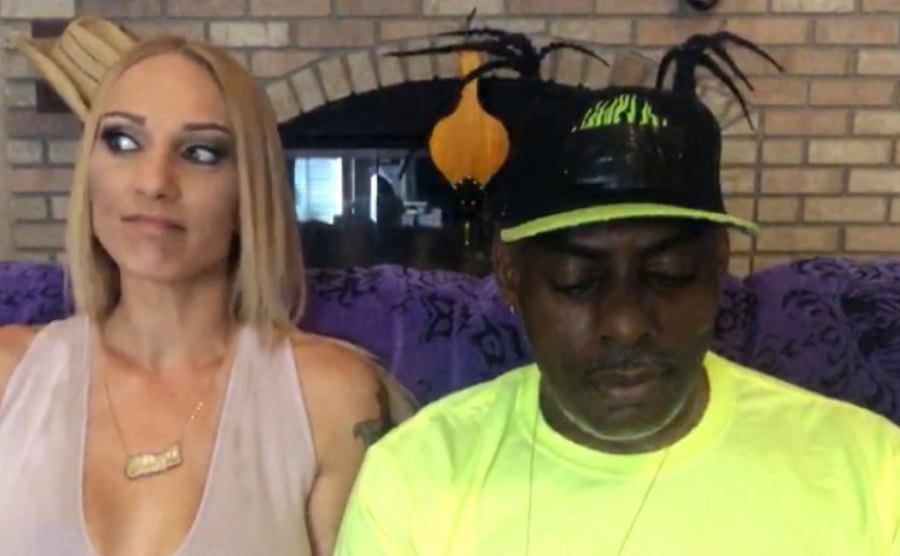 A still of Mimi and Coolio in a scene from the show.