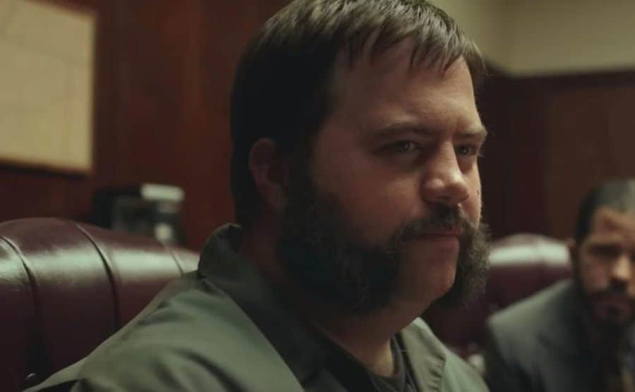 A scene from the trial in the television series.