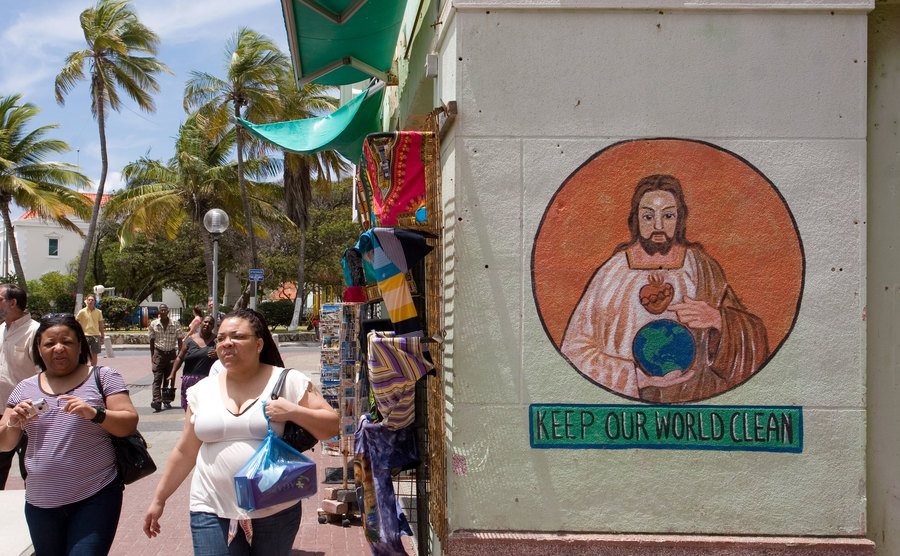 A view of the streets at Curacao island.