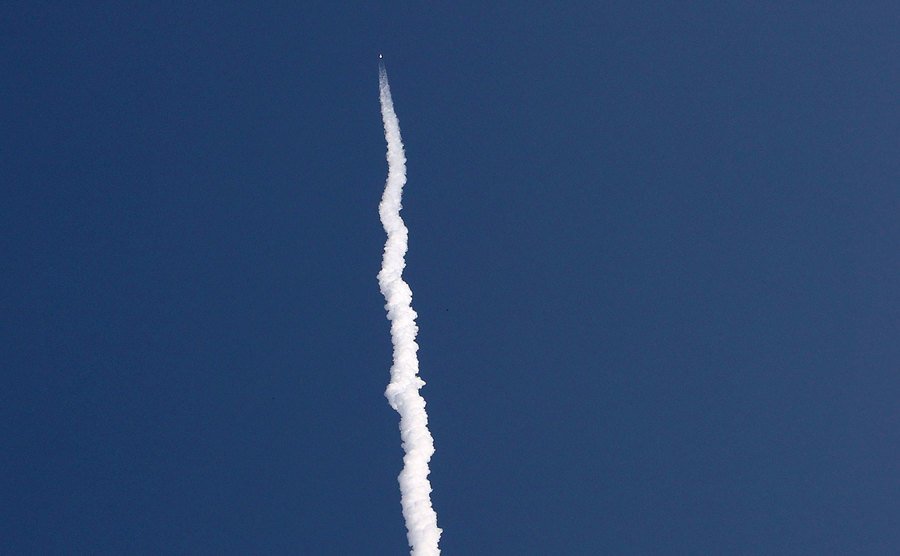 Blue Origin’s New Shepard flies into space.