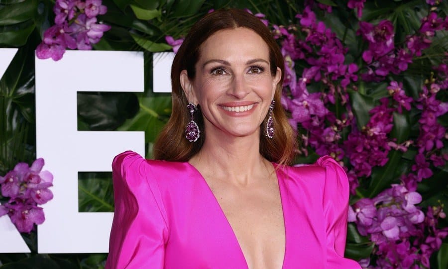 Julia Roberts attends the premiere of Universal Pictures'