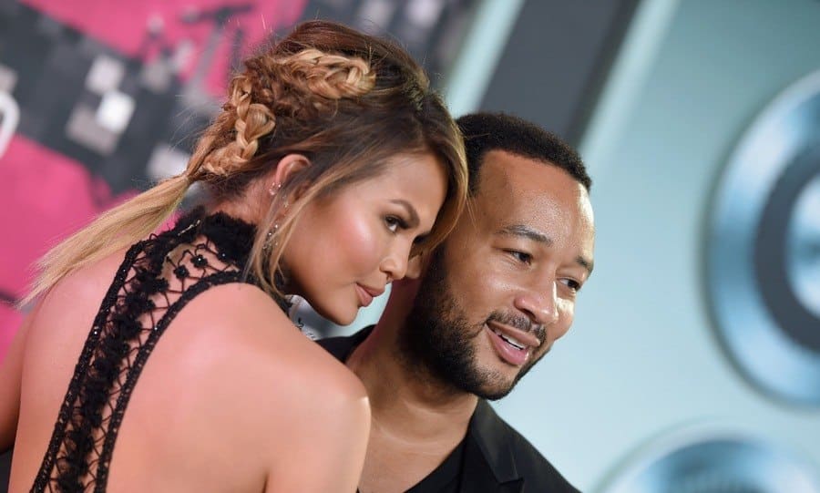 Model Chrissy Teigen (L) and singer John Legend